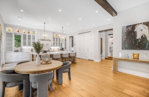 Beverly Hills Casa | Spalding BH Mansion: Spanish Charm Meets Modern Luxury w/ Theater, Pool & Spa