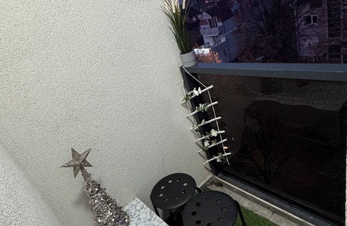 Nis Apartamento | SpaNISH 3 apartment