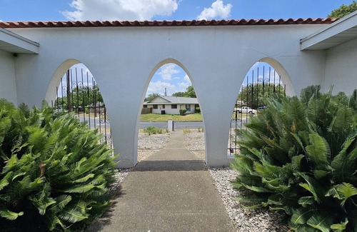 San Antonio Casa | Spanish-inspired hidden gem, cozy and quiet 2-bedroom.