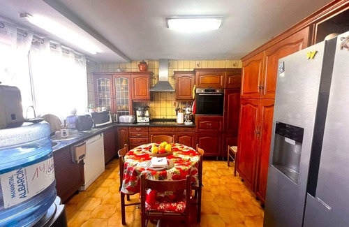 La Colina Villa | Chalet independiente de estilo típico español :