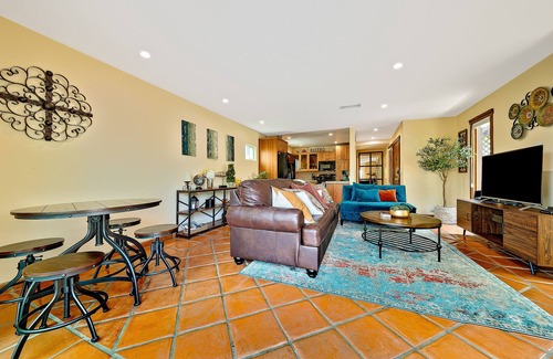 Bay Park Casa | Spanish-style home in the hills with canyon views, furnished deck, AC, & WiFi