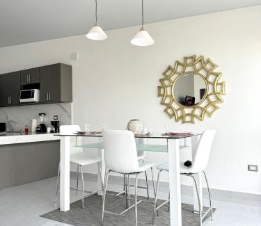 San Miguel Apartamento | Spanish Sunrise