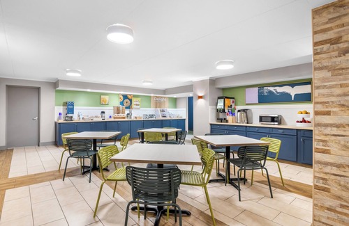 Roanoke Hotel | Comfort Inn Roanoke Civic Center