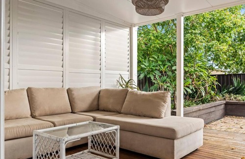 Shellharbour Casa | SPARKLING NEW HOLIDAY HOME / SHELLHARBOUR