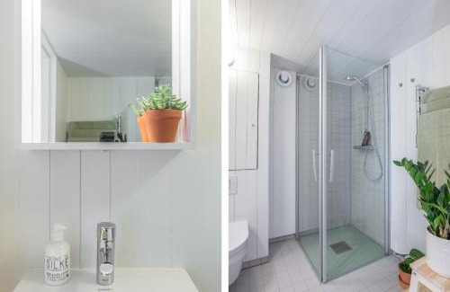 Alvsjo Casa | Sparkling newly built house close to city & nature