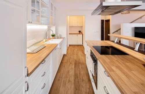 Piestany Apartamento | SpaTown Promenade Apartment