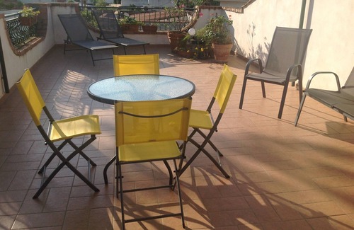 Mondello Apartamento | Spazioso appartamentino a passi dal mare a prezzo low