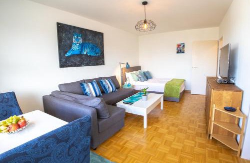 Matthaus Apartamento | Special BLUE TIGER Apartment Basel, Messe Kleinbasel 10-STAR