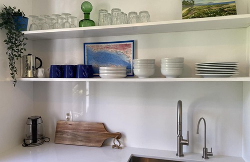 West Beach Condominio | SPECIAL DEAL: 8.1.23-1.1.24 West Beach luxury, pool, spa, sauna, 2-car garage,