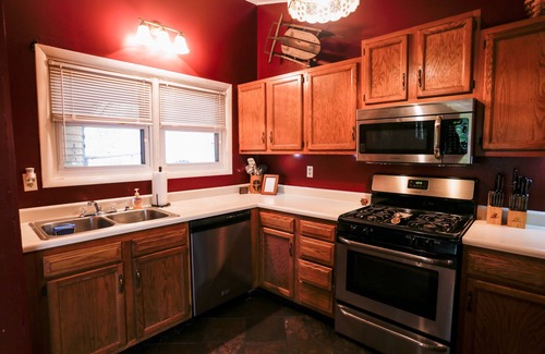 Champion Casa | Special…rent 2 nights get the 3rd night…FREE!