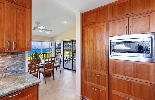 Napili Villa | 10 NOCHES IZQUIERDAS EN NOVIEMBRE ~ "NUESTRA JOYA FRENTE AL OCÉANO" ~ PLATINO Vacaciones en Maui ~ ¡DEBE VER!