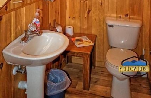 Cherokee Cabina | ¡Barefoot Memories es perfecto en Bryson City o Cherokee Cabin Rental para ti!