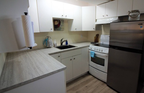 Barrie Apartamento | Specious Executive Apartment Minutes from Barrie Waterfront parks