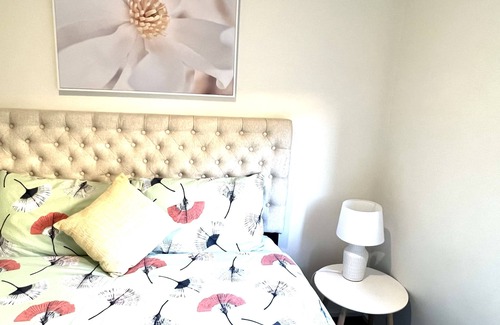 Point Cook Casa | Specious House in Point Cook