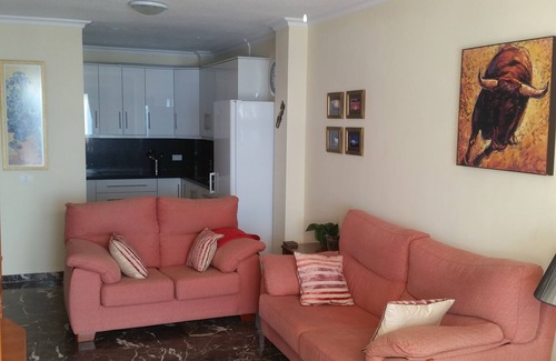 Los Gigantes Apartamento | SPECTACULAR SUNNY APARTMENT WITH WIFI, POOL, PANORAMIC CLIFF & SEA VIEWS.