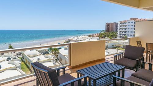 Puerto Penasco Apartamento | Spectacular 2 Bedroom Condo on Sandy Beach at Las Palmas Resort B-504 condo