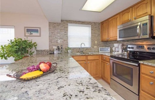 Seven Mile Beach Condominio | Espectacular 2 dormitorios / 2 baños Seven Mile Beach Condo.