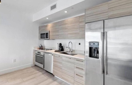 Midtown Apartamento | Spectacular 2bed/2bath Vibrant Miami Getaway