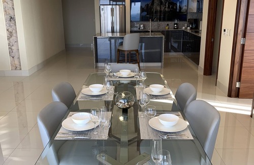 San Jose del Cabo Condominio | Spectacular 3 Bedroom OceanFront PH Condo with terrace and panoramic ocean views