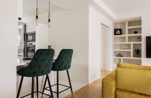 Ilisia Apartamento | Spectacular 3BR Apartment in Pangrati