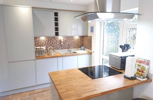 Bangor Casa | Spectacular 4 Bedroom Sea View New Residential Home