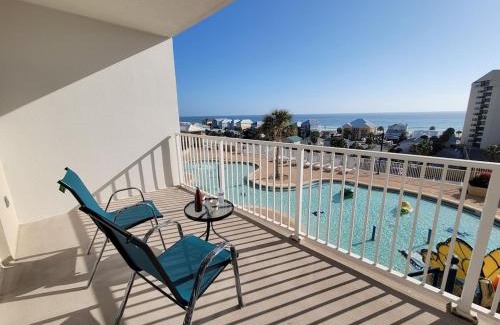 Panama City Beach Apartamento | Spectacular 5th Floor Gulf View Condo in Panama City Beach, just steps away from the beach