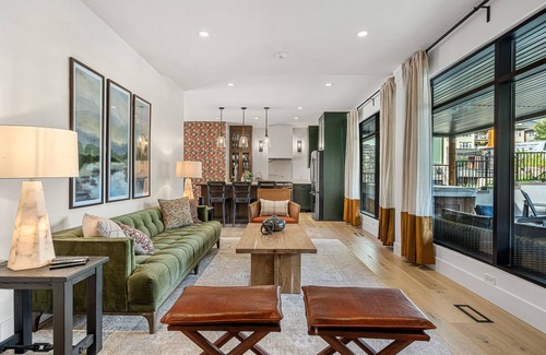 Canmore Casa | Spectacular 8-BDRM, 8-BATH Mountain Retreat!