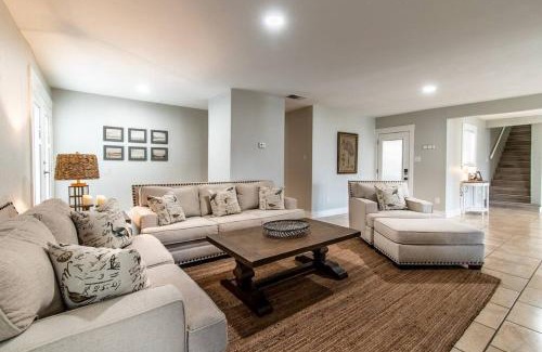 Bay Area Casa | Spectacular Adjoining Homes Waits