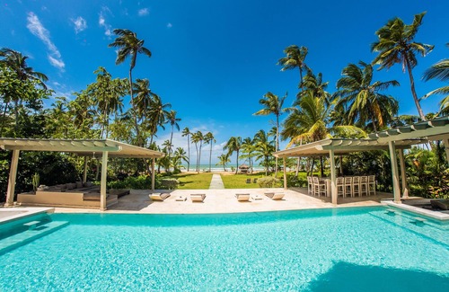 Puerto Bahia Villa | Villa de lujo en la playa con 11 hab, 12 baños, 23 personas, piscina, jacuzzi ,.