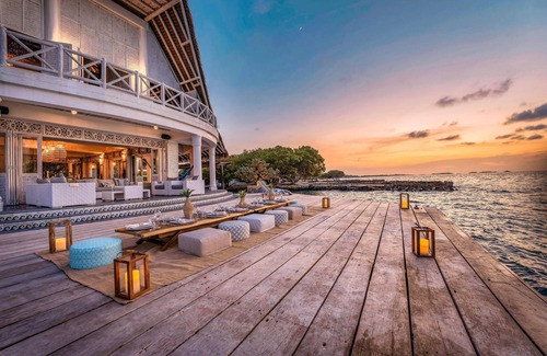 Rosario Islands Villa | Espectacular Casa frente al mar con piscina y jacuzzi