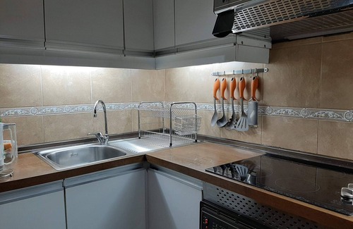 Vina del Mar Apartamento | Privilegiada Ubicación a Orilla de Playa con Estacionamiento Subterráneo