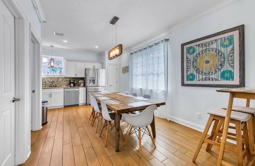 Bahama Beach Casa | Spectacular Gulf View Beach House- Private Pool, Sleeps 12