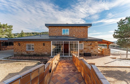 Collado Mediano Chalet De Esquí | Espectacular vivienda en Navacerrada para los amantes de la naturaleza