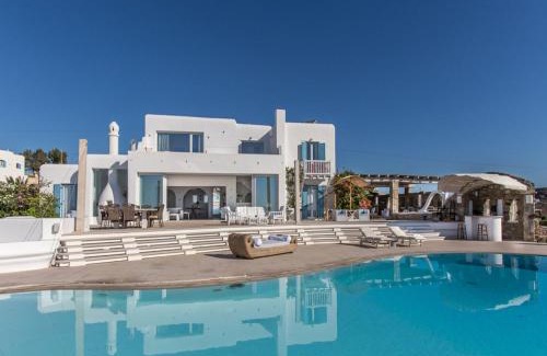 Kalafatis Villa | Spectacular Kalafatis Villa 5 Bedrooms Villa Vibhu Private Jacuzzis & Infinity Pool