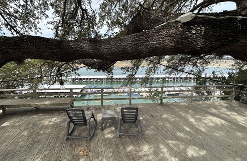 Buffalo Gap Casa | SPECTACULAR LAKEFRONT OASIS Over 400 feet frontage on 2 acres of century oaks
