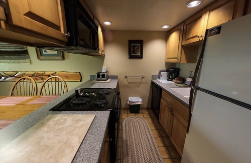 Purgatory Condominio | Spectacular Mountain Views! 2 Miles North of Purgatory! Heated Pool !