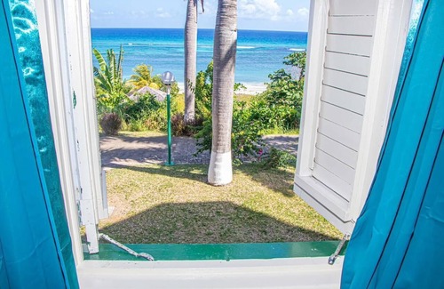 Montego Bay Apartamento | Spectacular Ocean View Studio Apt