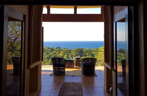 Sayulita Villa | Espectacular vista al mar, casa grande personalizada de 2 dormitorios + bungalow opcional de 1 dormitorio