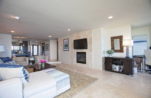 Solana Beach Condominio | Espectacular frente al mar 2 dormitorios Surfsong Solana Beach