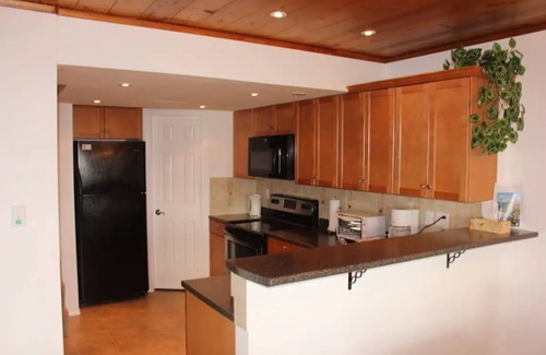 Central Okanagan Casa | Spectacular Panoramic Lake View