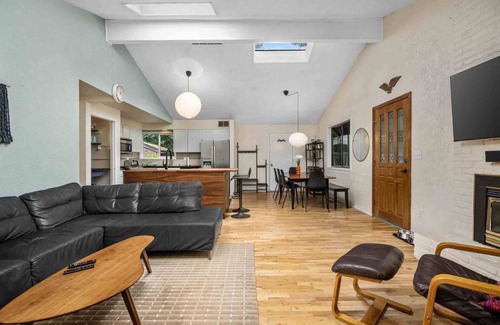Oak Grove Casa | Great Deals on Summer Stays!