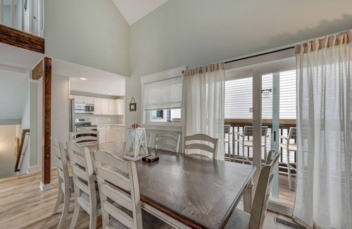 Ocean City Casa | Spectacular Sea Salt in OCMD - Pure Luxury and Pet Friendly W/$150 Pet Fee!
