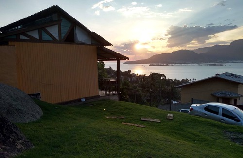 Morro da Cruz Chalet De Esquí | Espectacular vista del atardecer