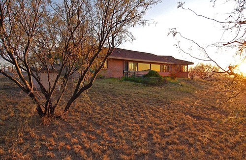 Nogales Casa | spectacular sunsets and 360 degree views