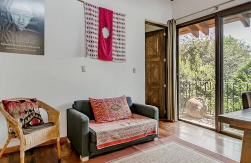 Antigua Guatemala Casa | Spectacular Volcano Vistas from a Captivating Home