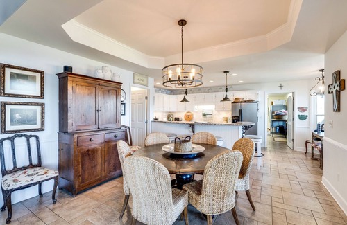 Winchester Cabina | Spectacular views and location on Tim's Ford Lake!