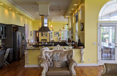 Wainaku Casa | Spectacular Views! Gorgeous Home In Hilo With Pool
