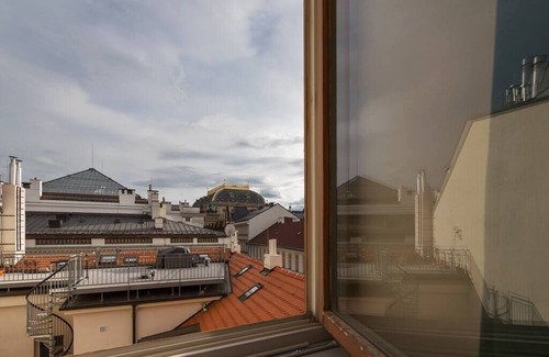 Prague 1 Apartamento | SPECTACULAR views guaranteed with A/C!