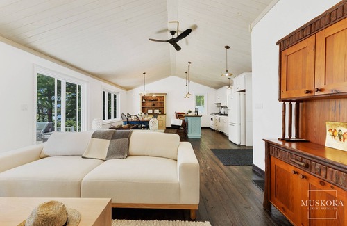 Rosseau Casa | Spectacular views of beautiful Lake Rosseau!!