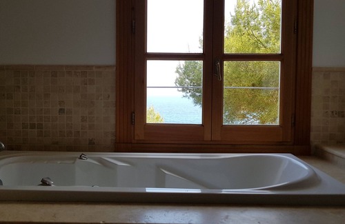 Tamarit Casa | Espectacular villa frente al mar mediterraneo